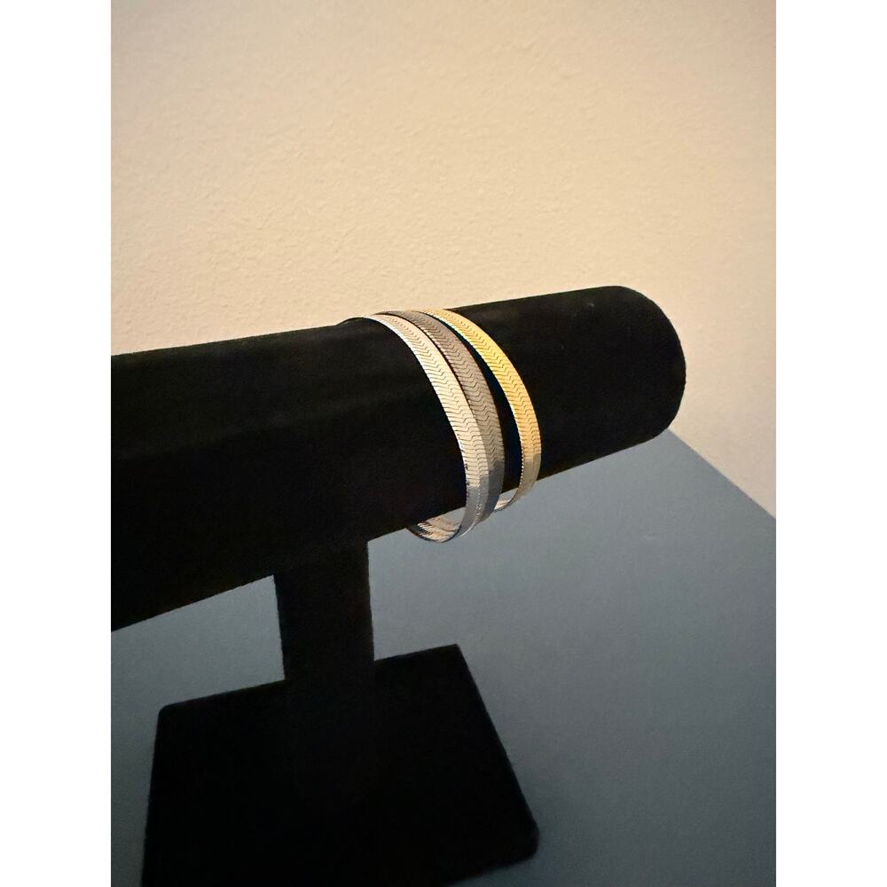 David Markstein Bronze 3-Row Flexible Herringbone Bracelet - Picture 5 of 7